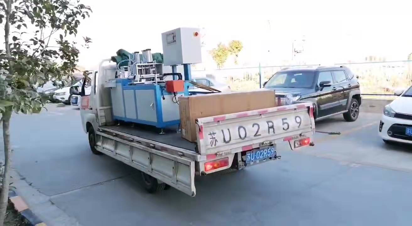 【太倉】小型鋁材切割機(jī)SDY-Q350今日發(fā)貨，技術(shù)、售后隨機(jī)去客戶現(xiàn)場